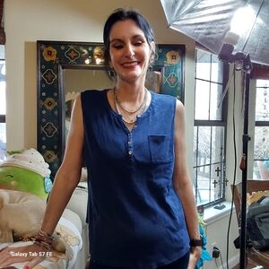 Liz Claiborne Navy Buttoned Tank Top